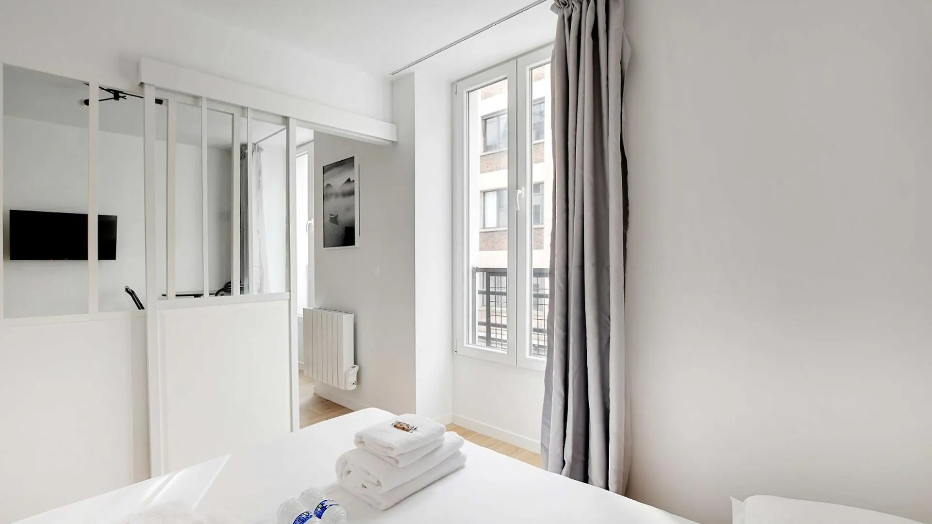 Residence Paris Republique