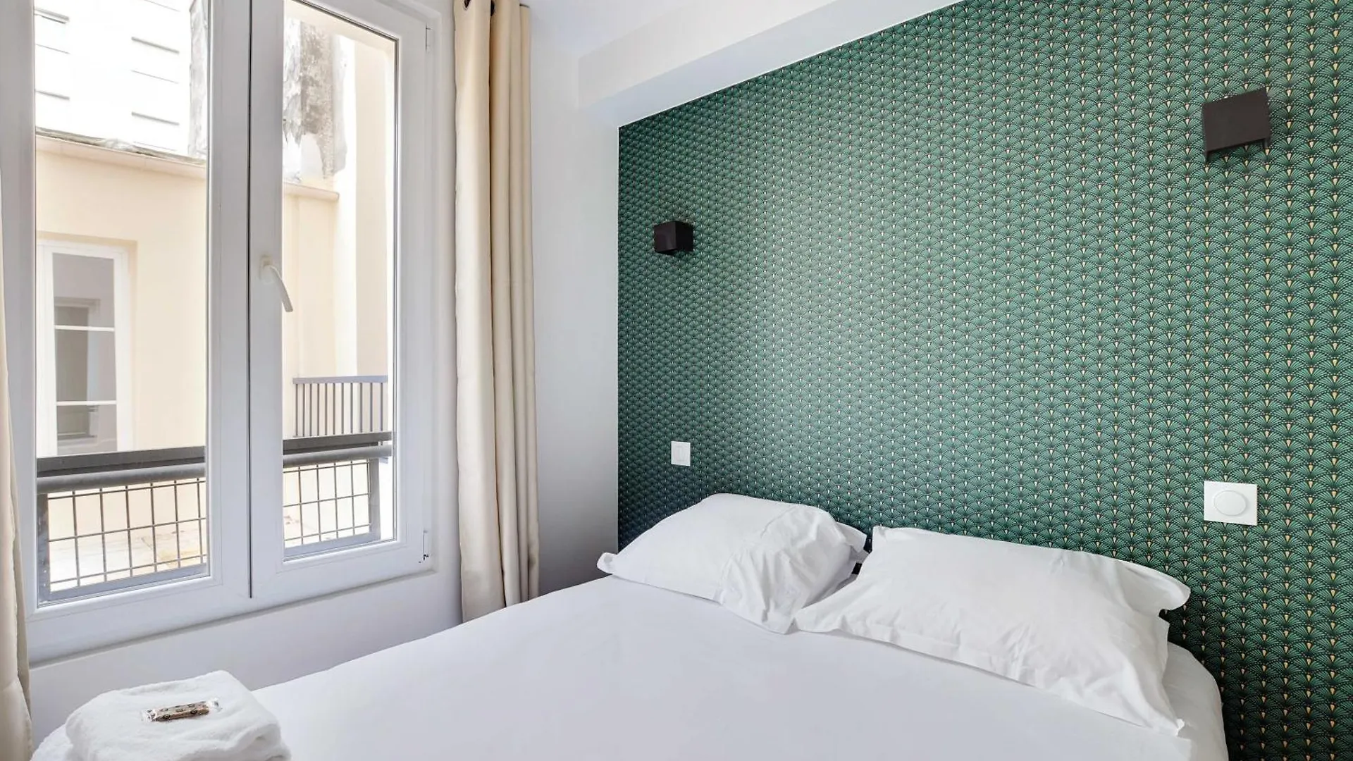 Tatil Evi Residence Paris Republique Fransa