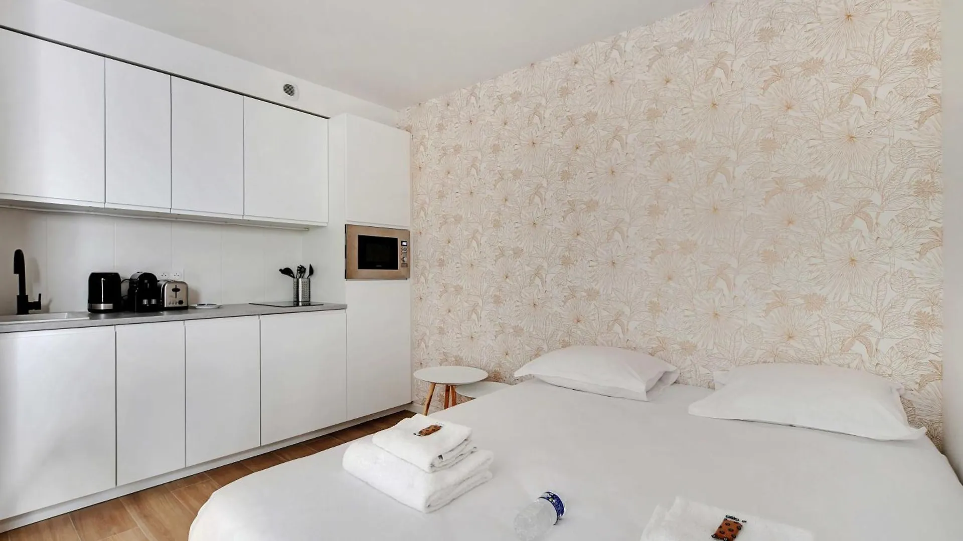Residence Paris Republique