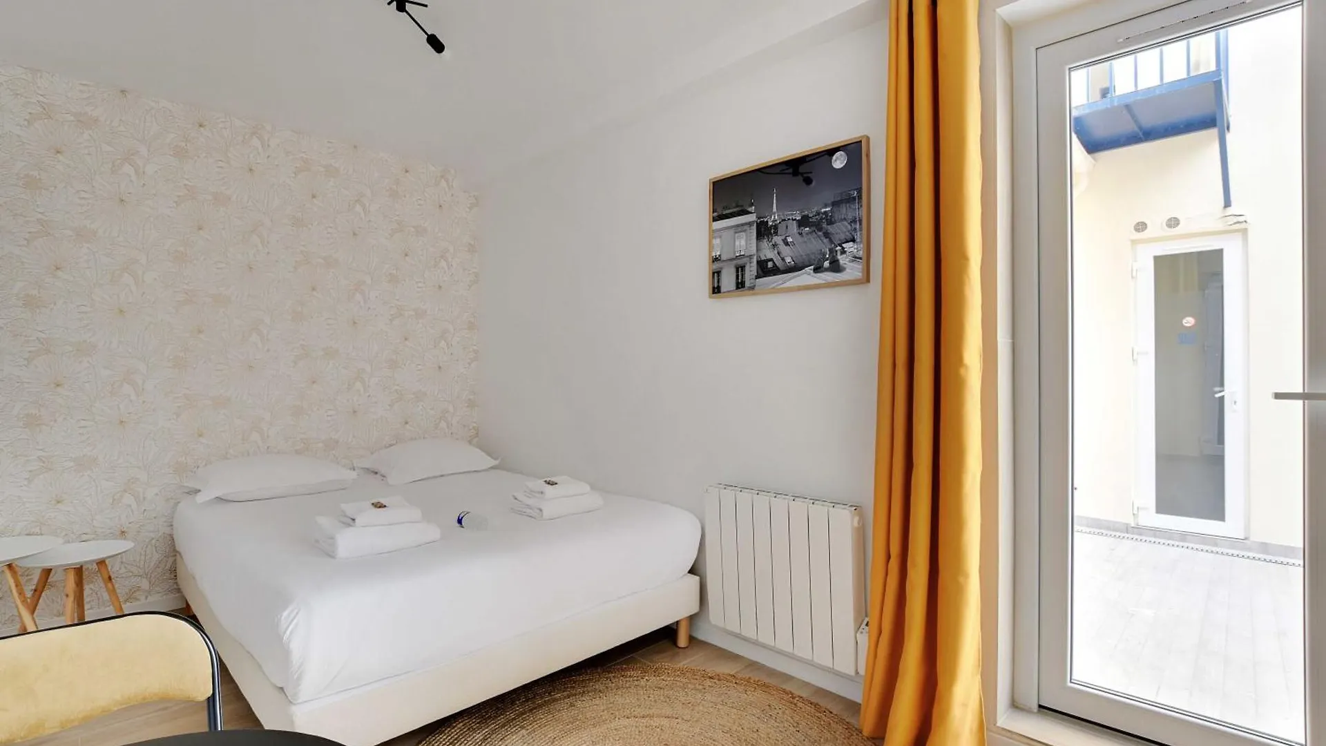 Residence Paris Republique Holiday home