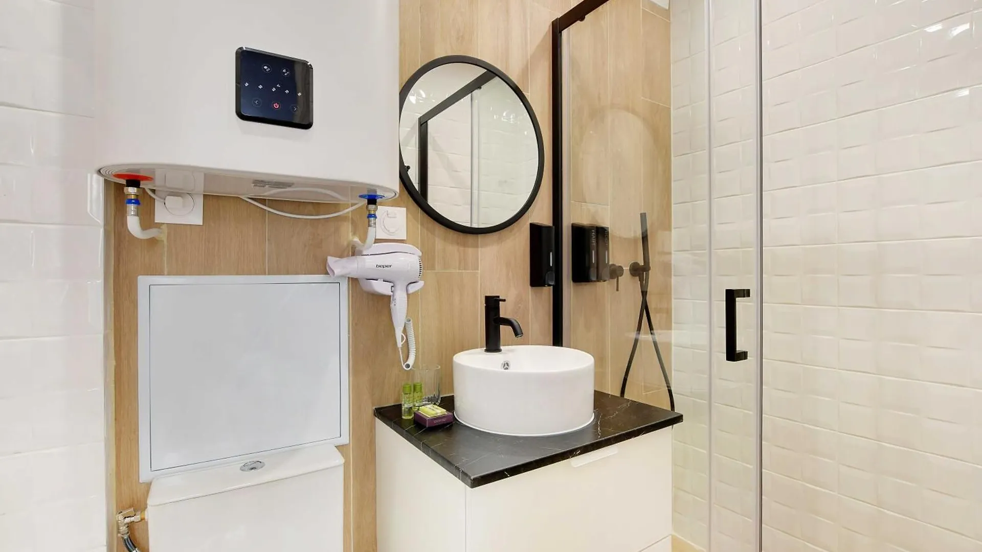 Residence Paris Republique 0*,